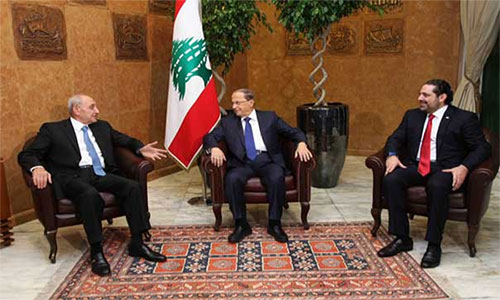 el presidente de Líbano, Michel Aoun, reunido con Saad Hariri y Nabih Berri